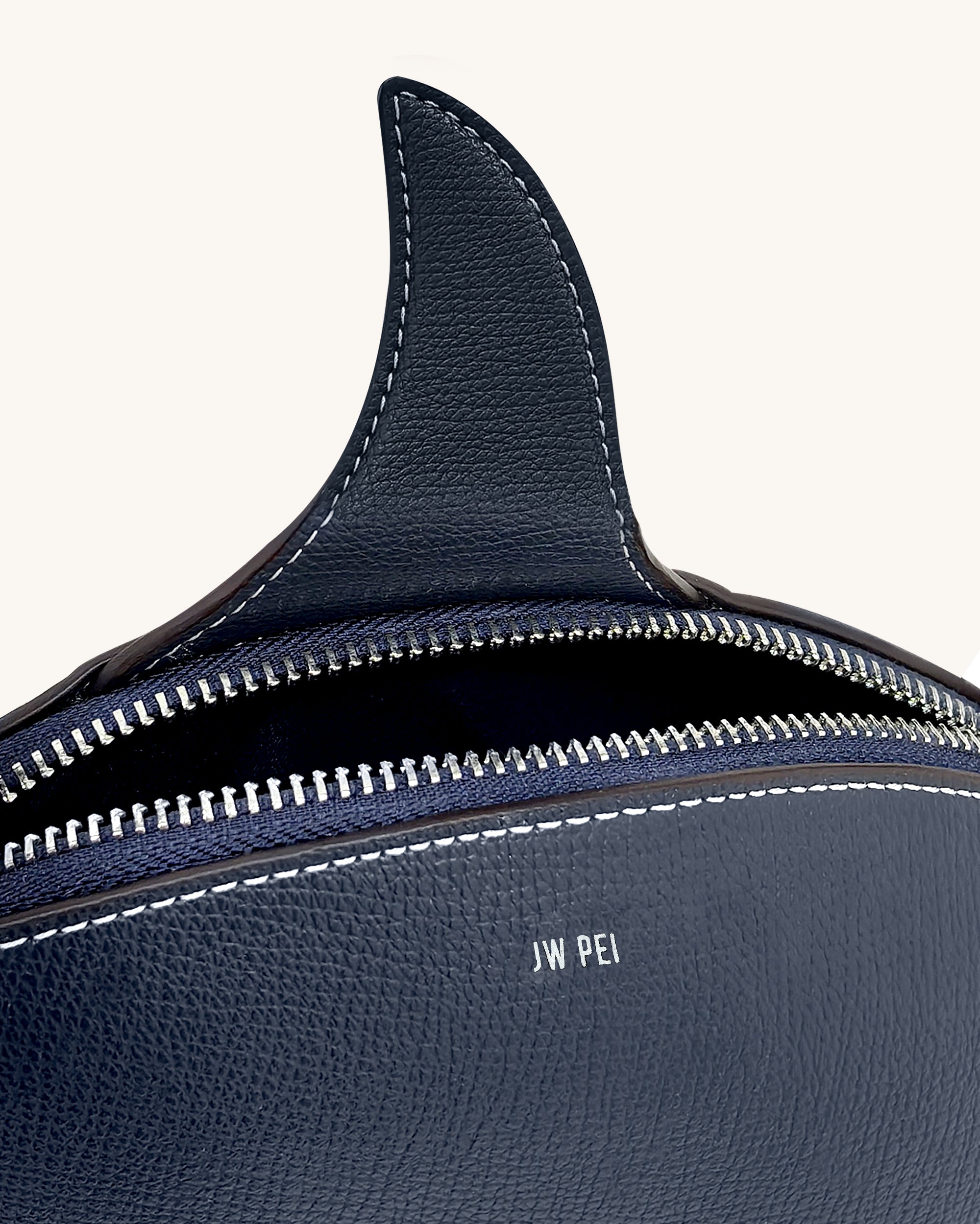 Nerys Shark Look Top Handle Bag - Dark Blue