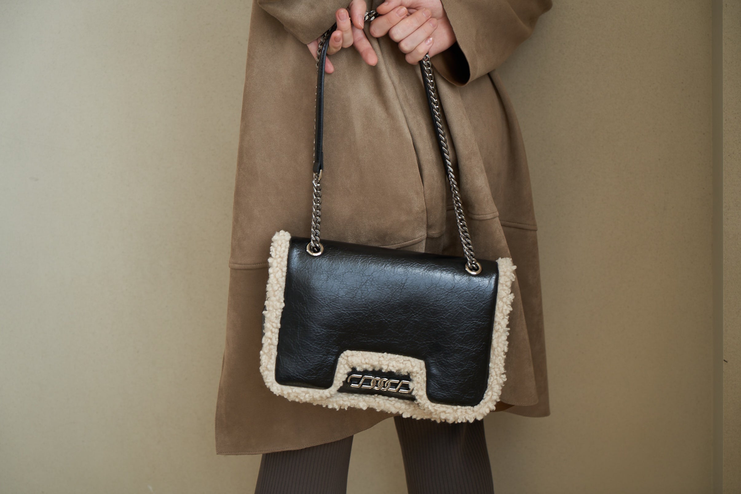 Isa Crossbody Bag - Black